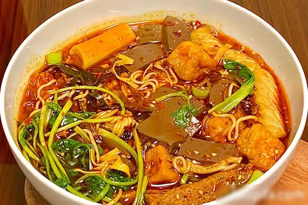 老式麻辣烫技术视频教程-小吃方略网