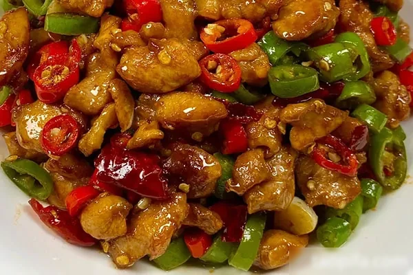 图片[1]-特色炒鸡视频教程-小吃方略网