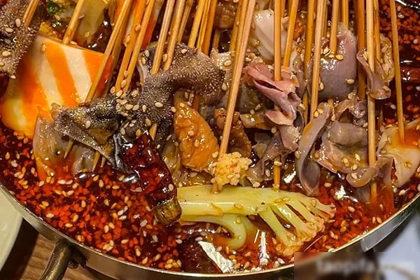 图片[1]-乐山钵钵鸡制作技术配方和视频教程-小吃方略网