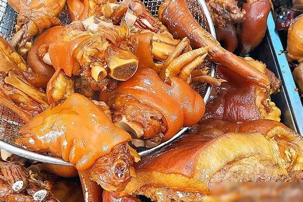 十八子卤肉熟食实体店技术-小吃方略网