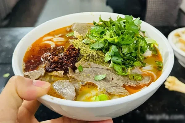 正宗遵义虾子羊肉粉技术配方资料-小吃方略网