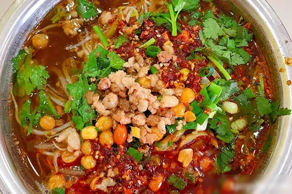麻辣酸爽重庆酸辣粉大解析-小吃方略网