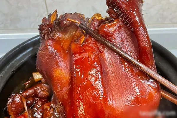 卤肉糖色制作视频教程-小吃方略网