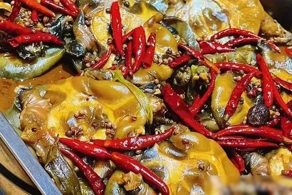 图片[1]-火爆辣卤小甲鱼技术-小吃方略网