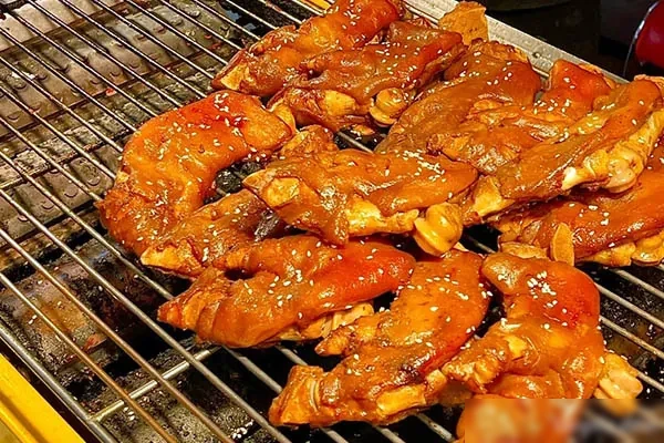 图片[1]-正宗烤猪蹄技术资料配方和视频教程-小吃方略网
